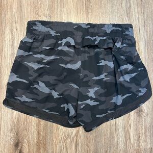 Women’s Athleta shorts bundle size M